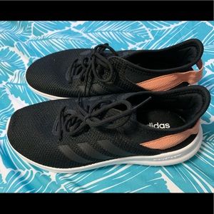 🌺Adidas Cloudfoam🌺